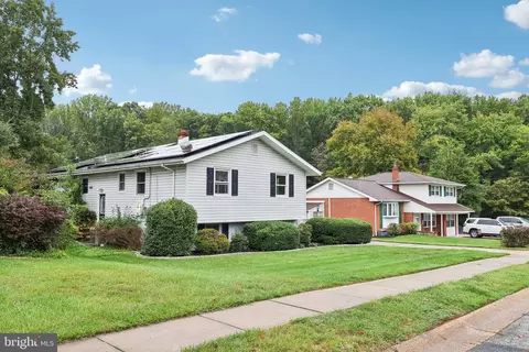 8 Alcott Dr, Wilmington, DE 19808