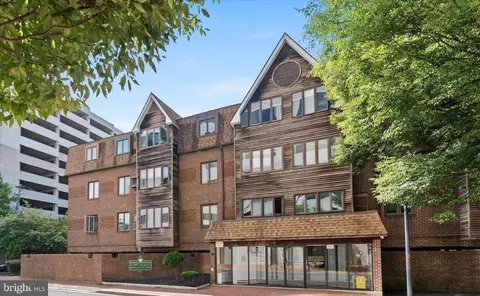 1025 N Unit N Madison St #108, Wilmington, DE 19801