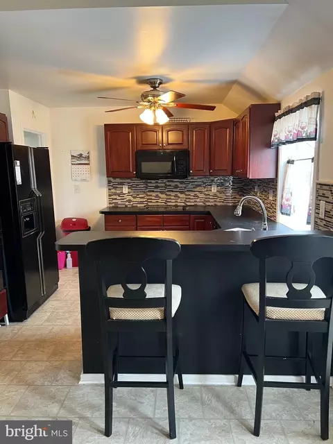 Kitchen - 4 Mccord Dr, Newark, DE 19713 photo 1 of 4