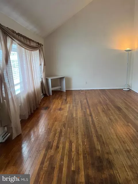 Living - 4 Mccord Dr, Newark, DE 19713 photo 1 of 1