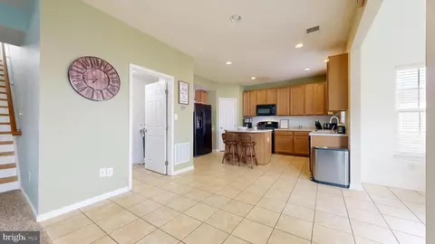 Entry Way - 803 Barcelona St, Townsend, DE 19734 photo 10 of 16