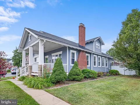 2601 Kirkwood Hwy, Wilmington, DE 19805