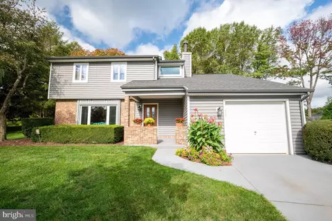 128 Birch Knoll Rd, Wilmington, DE 19810