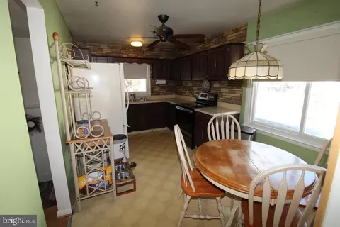 Kitchen - 31 Northfield Rd, Newark, DE 19713 photo 3 of 4