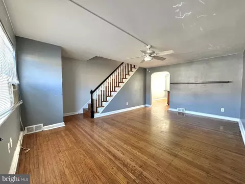 542 E 35th St, Wilmington, DE 19802
