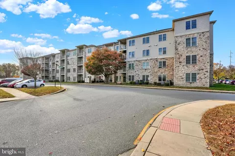 1000 Fountainview Cir #316, Newark, DE 19713