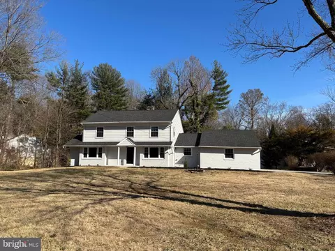 3309 Heritage Dr, Wilmington, DE 19808