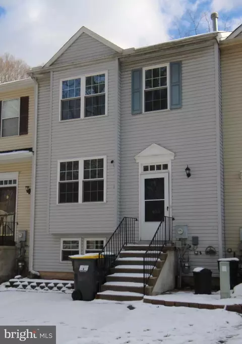 405 Stanley Plaza Blvd, Newark, DE 19713