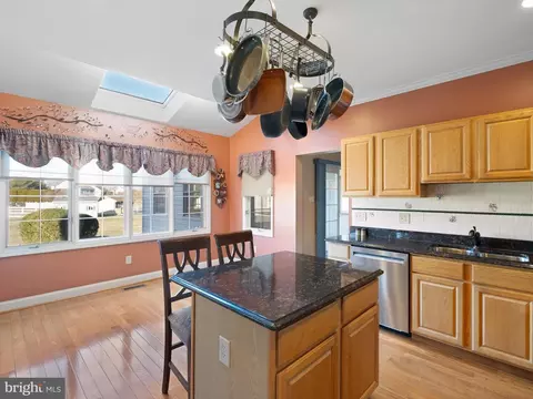 Kitchen - 410 Reading Ln, Middletown, DE 19709 photo 2 of 3