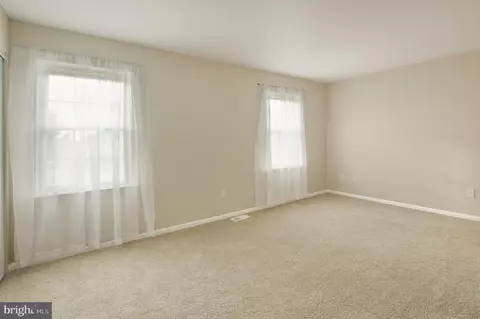 11 Arnold Pl, Newark, DE 19702 photo 12