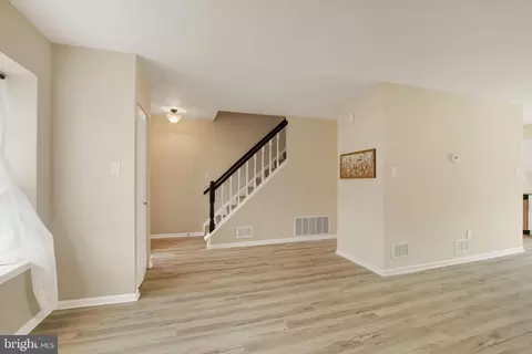 11 Arnold Pl, Newark, DE 19702 photo 9
