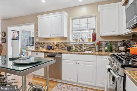 Kitchen - 123 Cornwell Dr, Bear, DE 19701 photo 2 of 4