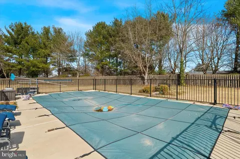 Exterior - 123 Cornwell Dr, Bear, DE 19701 photo 6 of 11