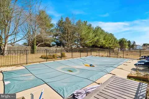 Exterior - 123 Cornwell Dr, Bear, DE 19701 photo 5 of 11