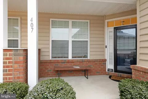 Exterior - 407 Sun Blvd, Bear, DE 19701 photo 5 of 7