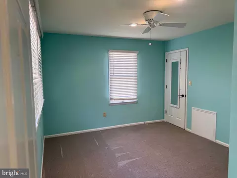 24 Scotch Pine Rd, Newark, DE 19711 photo 12