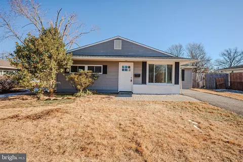 55 Martindale Dr, Newark, DE 19713