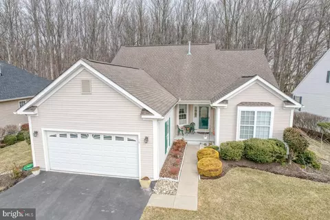 78 Springmill Dr, Middletown, DE 19709