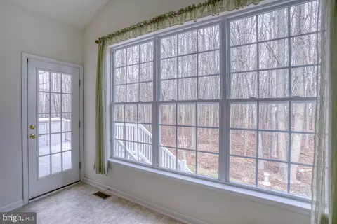 Entry Way - 78 Springmill Dr, Middletown, DE 19709 photo 3 of 5