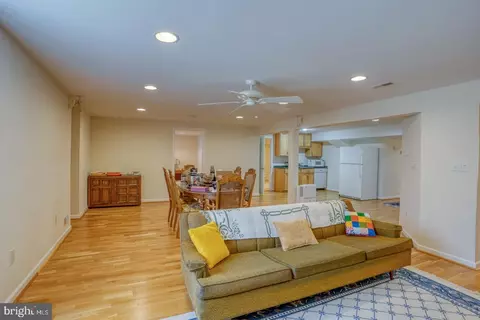 Living - 78 Springmill Dr, Middletown, DE 19709 photo 7 of 7