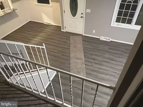 Entry Way - 1 Carole Rd, Newark, DE 19713 photo 4 of 4