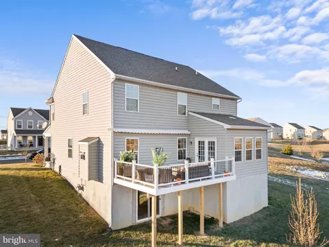 Exterior - 1260 Hook Dr, Middletown, DE 19709 photo 6 of 8