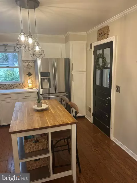 Entry Way - 115 E Redding St, Middletown, DE 19709 photo 1 of 2