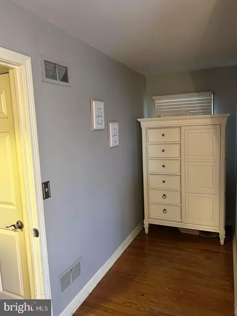 Entry Way - 115 E Redding St, Middletown, DE 19709 photo 2 of 2