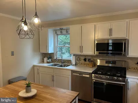 Kitchen - 115 E Redding St, Middletown, DE 19709 photo 2 of 2