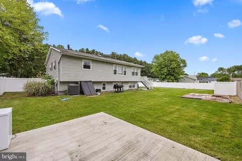 Exterior - 158 Scottfield Dr, Newark, DE 19713 photo 3 of 3