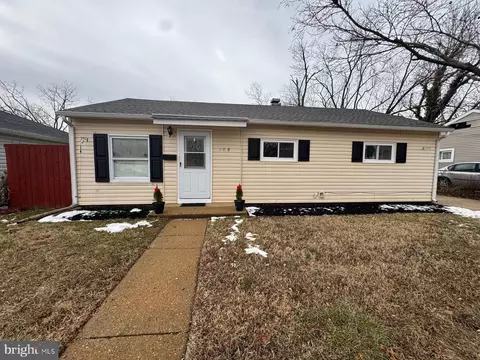 108 Donhaven Dr, New Castle, DE 19720