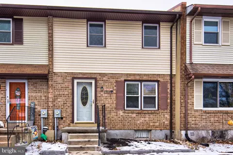 4822 Plum Run Ct, Wilmington, DE 19808