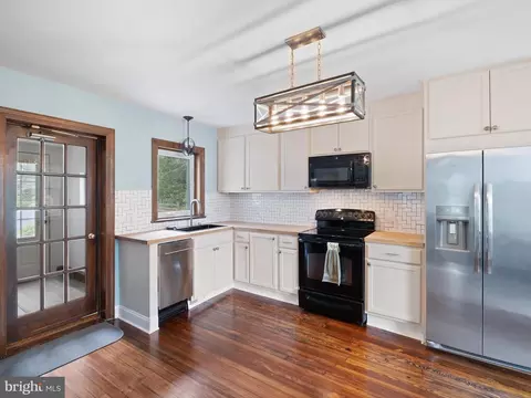 Kitchen - 5961 Limestone Rd, Hockessin, DE 19707 photo 1 of 2