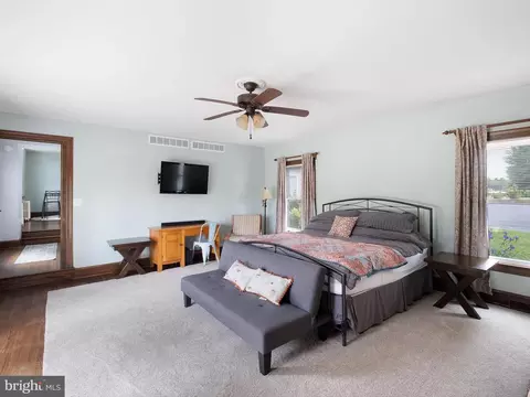 Bedroom - 5961 Limestone Rd, Hockessin, DE 19707 photo 1 of 8