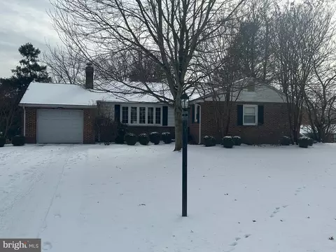 104 Yearsley Pl, Wilmington, DE 19808