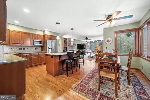 111 Downs Dr, Wilmington, DE 19807 photo 12