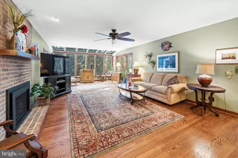 111 Downs Dr, Wilmington, DE 19807 photo 10