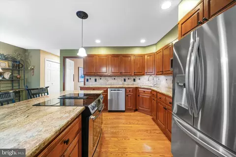 111 Downs Dr, Wilmington, DE 19807 photo 17