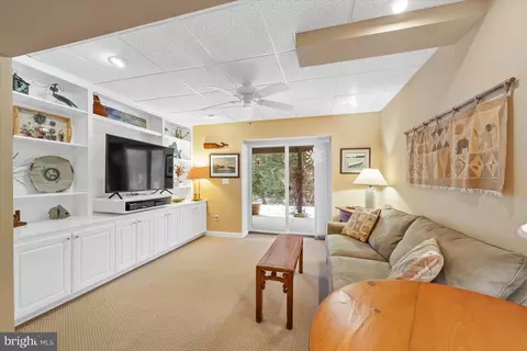 111 Downs Dr, Wilmington, DE 19807 photo 46