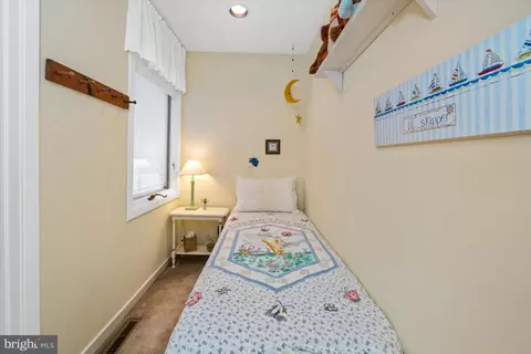111 Downs Dr, Wilmington, DE 19807 photo 43