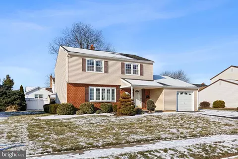 218 Morrison Rd, New Castle, DE 19720