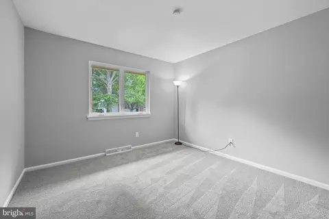 Other - 810 Devon Dr, Newark, DE 19711 photo 5 of 18