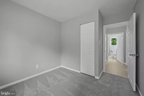 Bedroom - 810 Devon Dr, Newark, DE 19711 photo 2 of 6