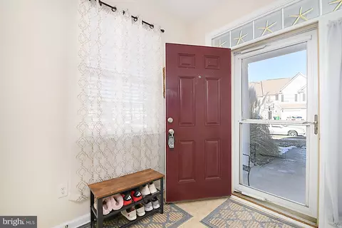 936 Lansdowne Rd, Middletown, DE 19709 photo 3