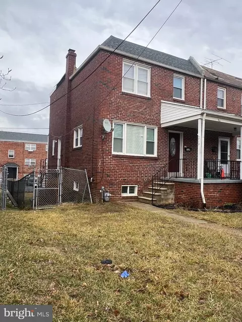 719 W 38th St, Wilmington, DE 19802
