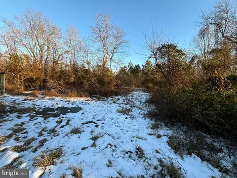 3960 S Dupont Pkwy, Townsend, DE 19734