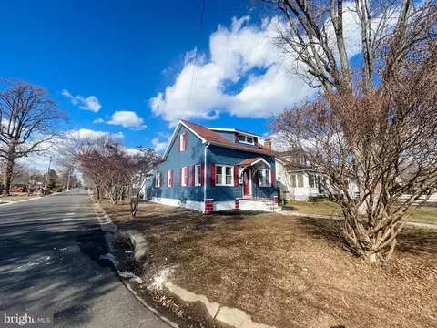 501 Blue Rock Rd, Wilmington, DE 19809