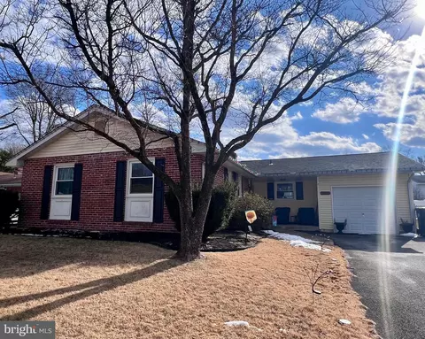 3204 Bristol Dr, Wilmington, DE 19808
