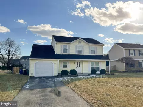 Exterior - 407 Empoli Dr, Bear, DE 19701 photo 2 of 10