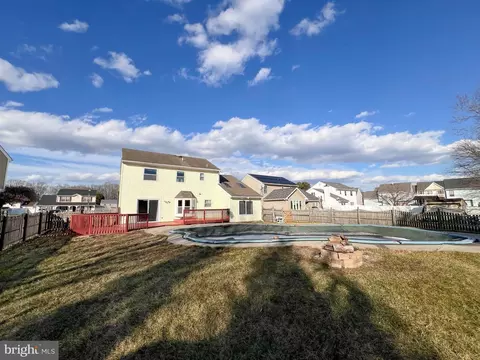 Exterior - 407 Empoli Dr, Bear, DE 19701 photo 8 of 10